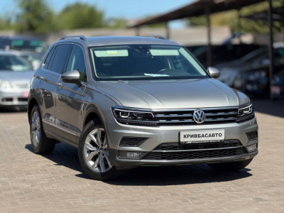 Volkswagen Tiguan Style Plus Офіційне авто!